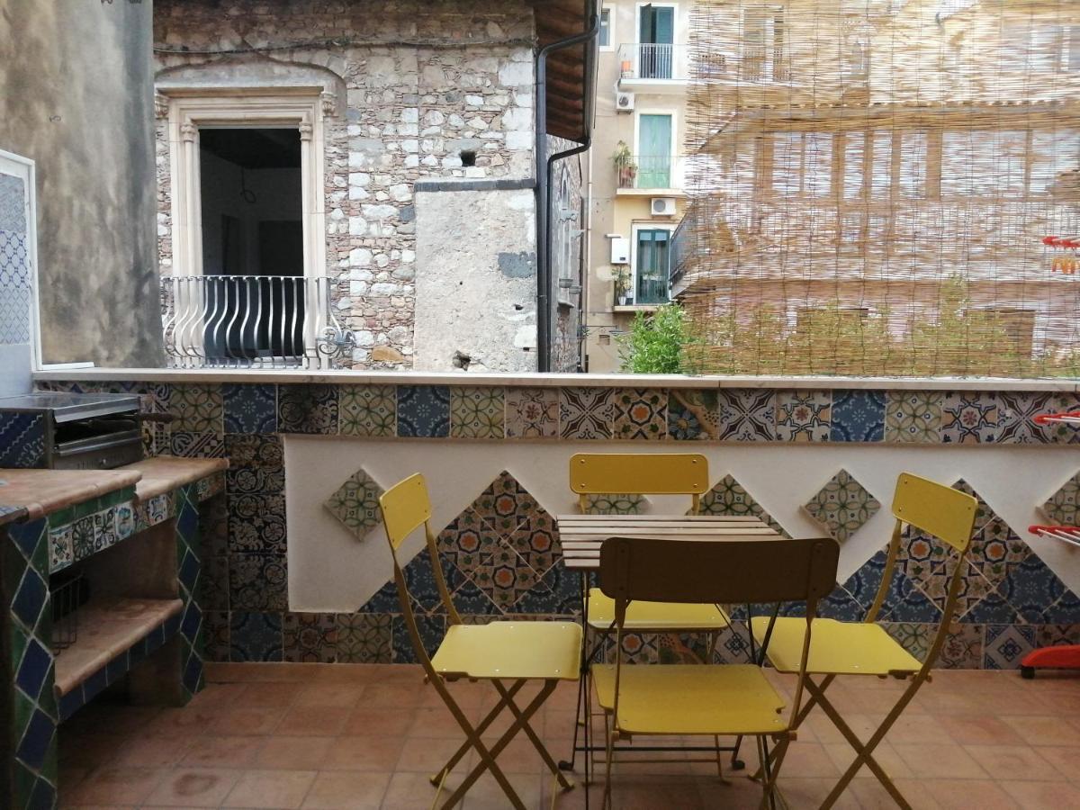 Aly Art Apartment Taormina Duomo, Gulf & Etna View Kültér fotó