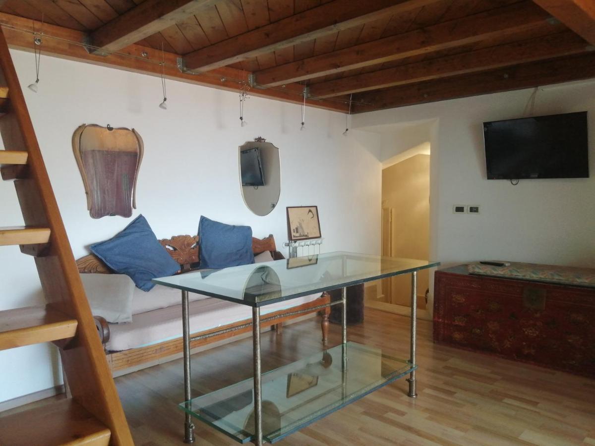 Aly Art Apartment Taormina Duomo, Gulf & Etna View Kültér fotó