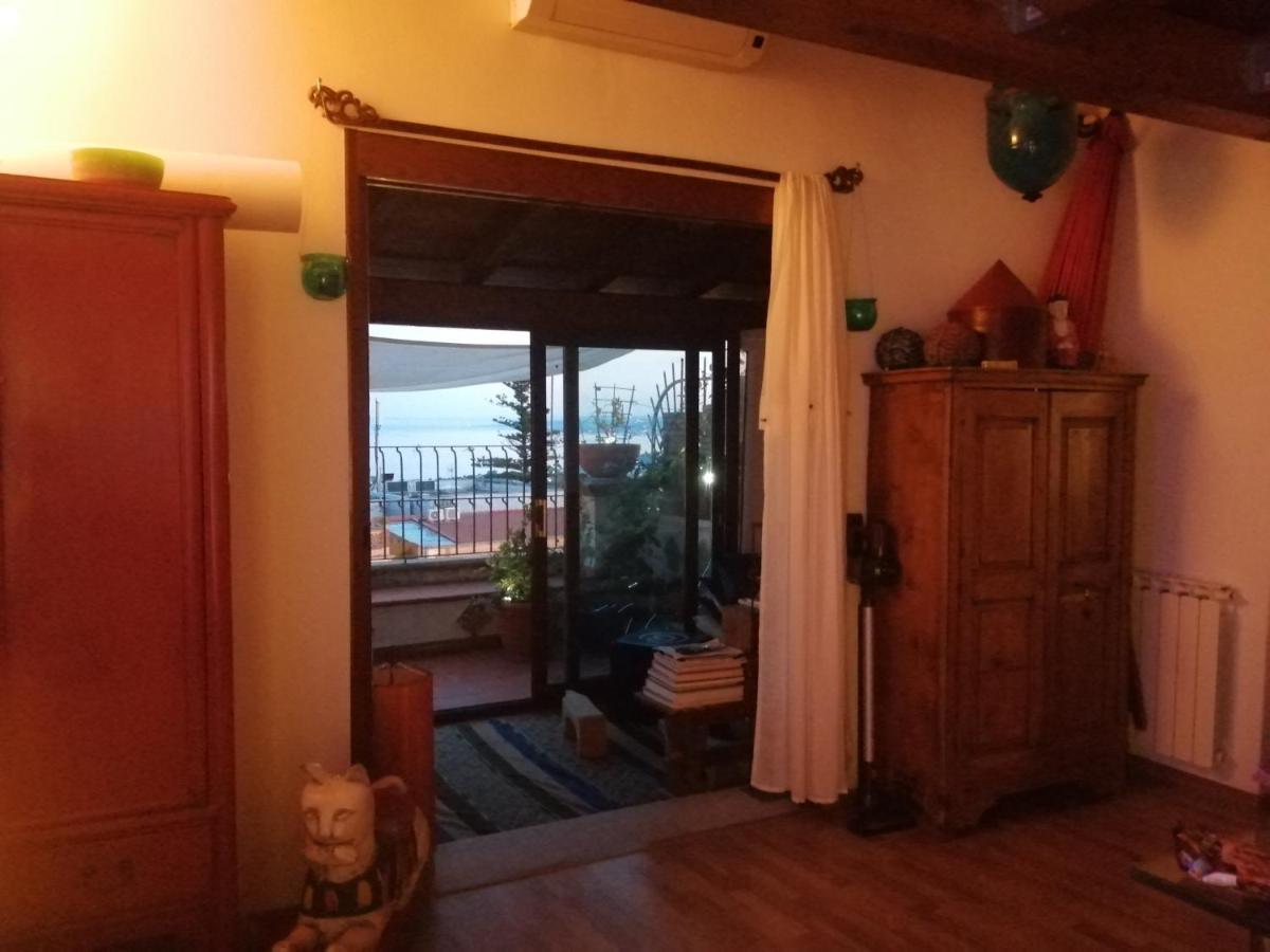 Aly Art Apartment Taormina Duomo, Gulf & Etna View Kültér fotó
